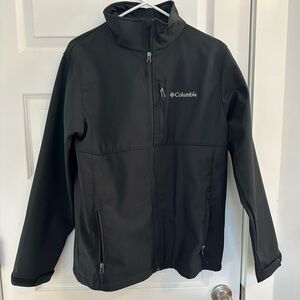 Men’s Soft Shell Columbia Jacket